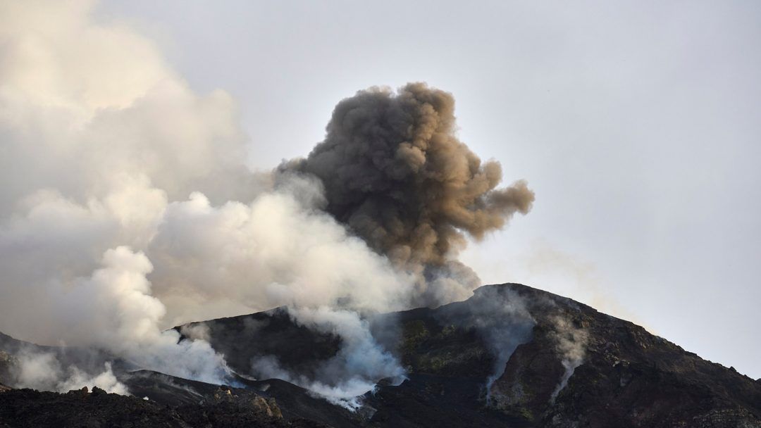 Polvere del Sahara e cenere dell’Etna: cosa sono e come proteggere l’aria di casa