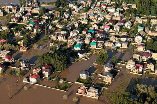 Alluvioni e aria di casa: cosa succede dopo e come proteggersi